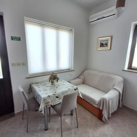 Arupinum Lägenhet Rovinj