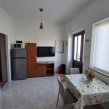 Arupinum Apartamento